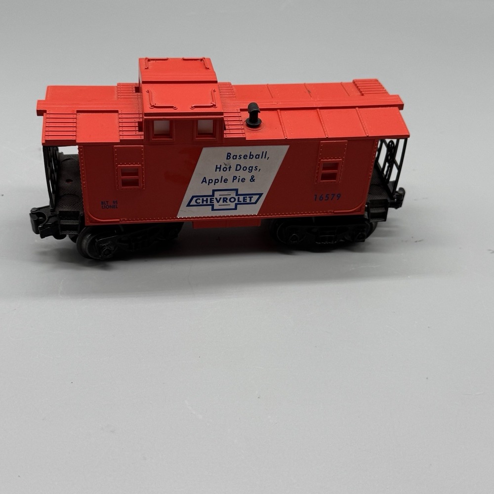 Lionel Chevrolet Baseball Hot Dogs Apple Pie Caboose 6-16579 O Gauge Train Car